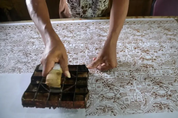 15 Quotes Hari Batik...