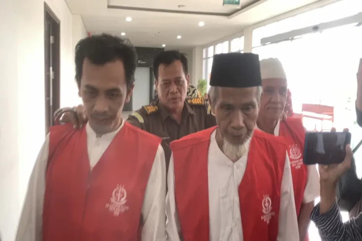Dituntut Hukuman Mati,...