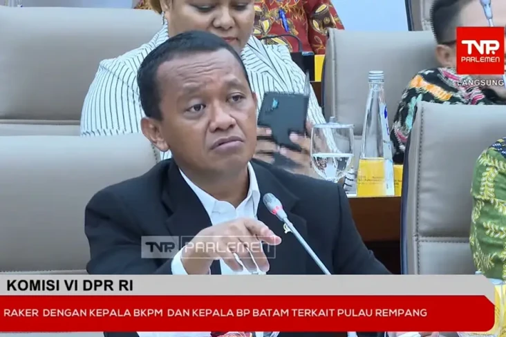 Bangun Kampung Relokasi...