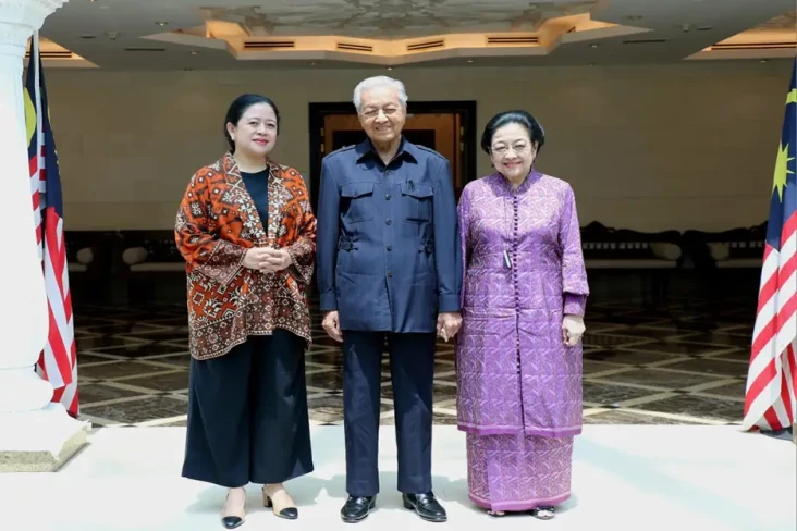 Mahathir Mohamad Ucapkan...