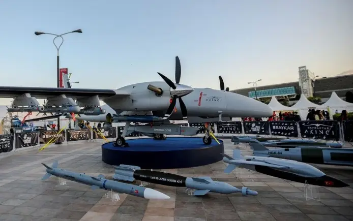 7 Keunggulan Drone Tempur...