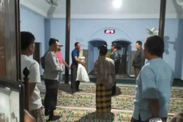Mencekam! Anggota Banser...
