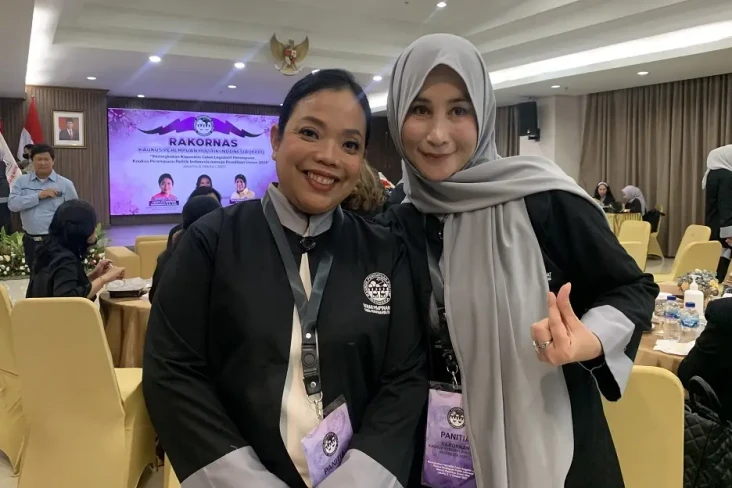 Yakinkan Kaum Wanita,...