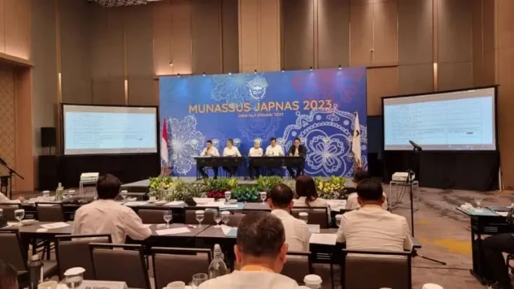 Gelar Munassus, Jaringan...