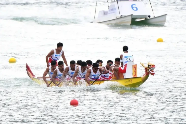 Tim Perahu Naga Indonesia...