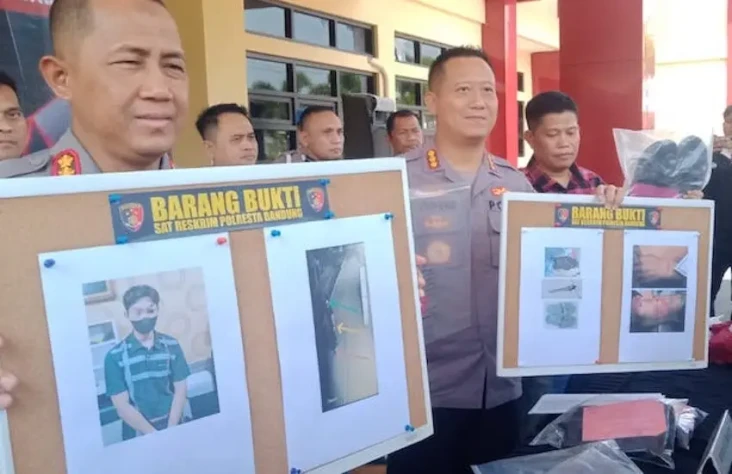 Merasa Tersinggung,...