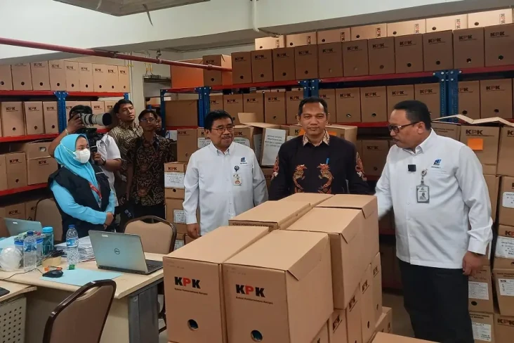 Penataan Arsip Instansi...