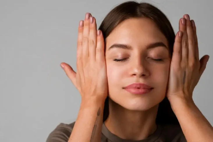 5 Yoga Wajah yang Mudah...