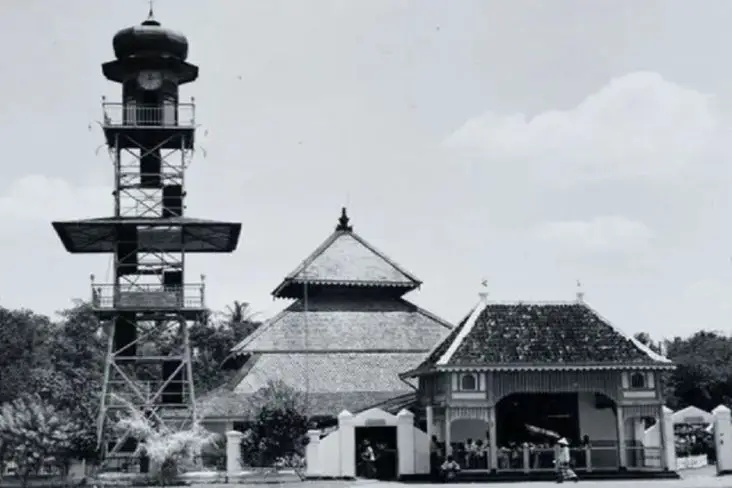 Siasat Kesultanan Demak...