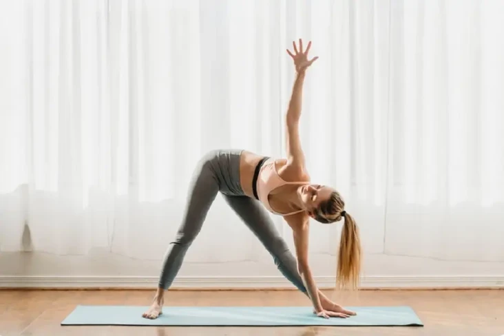 5 Gerakan Yoga untuk...