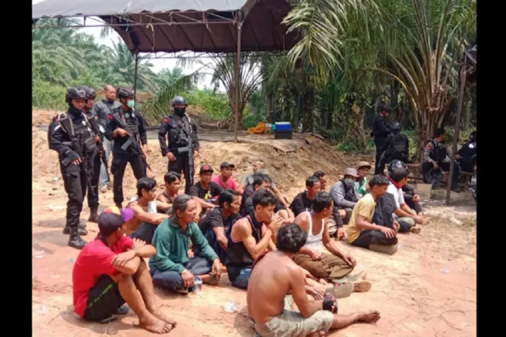 Demo Rusuh di Seruyan...