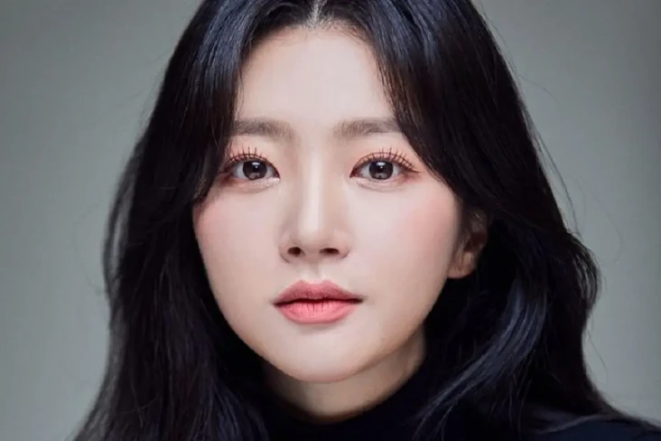 Haein LABOUM Umumkan...