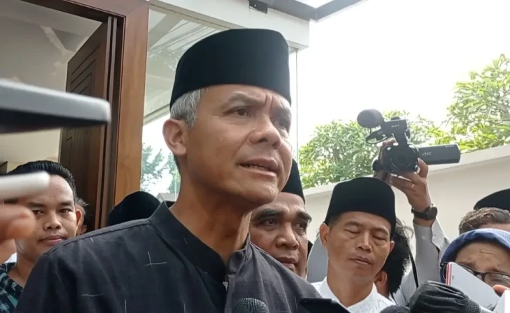Ratusan Santri Riau...