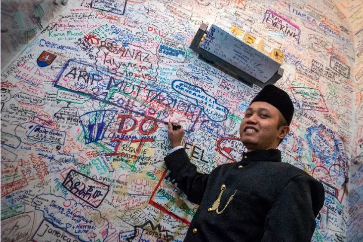 Kisah Arip Muttaqien,...