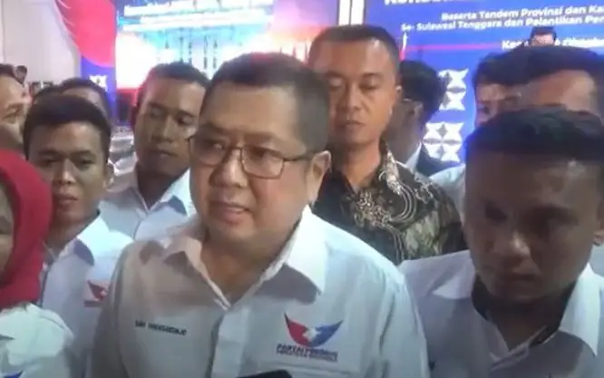 Konsolidasi di Kendari,...