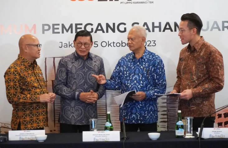 LPKR Rombak Jajaran...