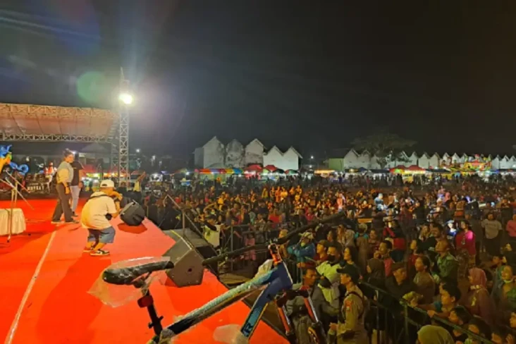 Pesta Rakyat Digelar...