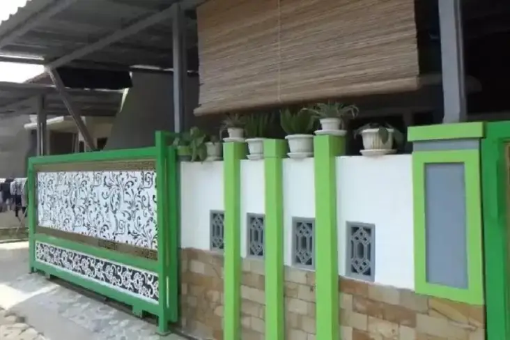 Pacaran 1 Bulan, Dosen...