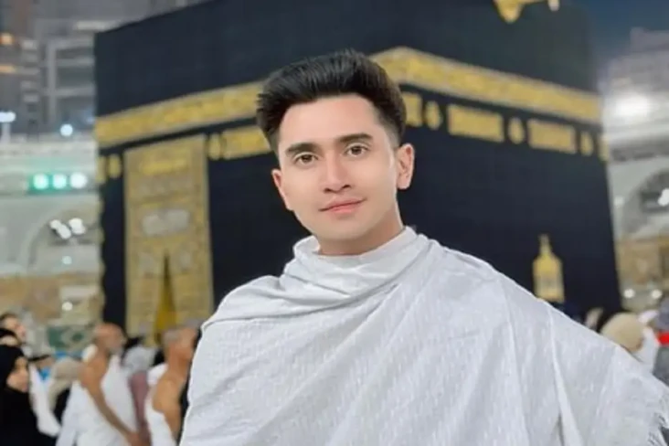 Umrah, Verrell Bramasta...