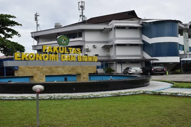 Jangan Salah Pilih,...