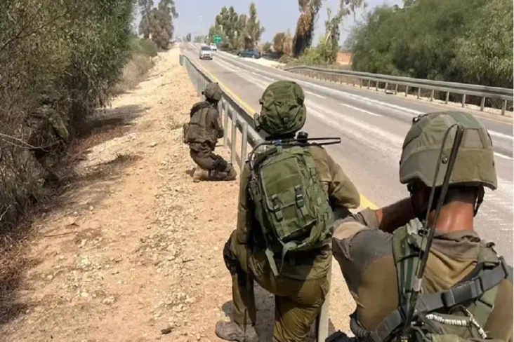 Wakil Komandan Militer...