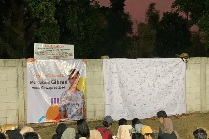 Ratusan Pemuda Gerakan...