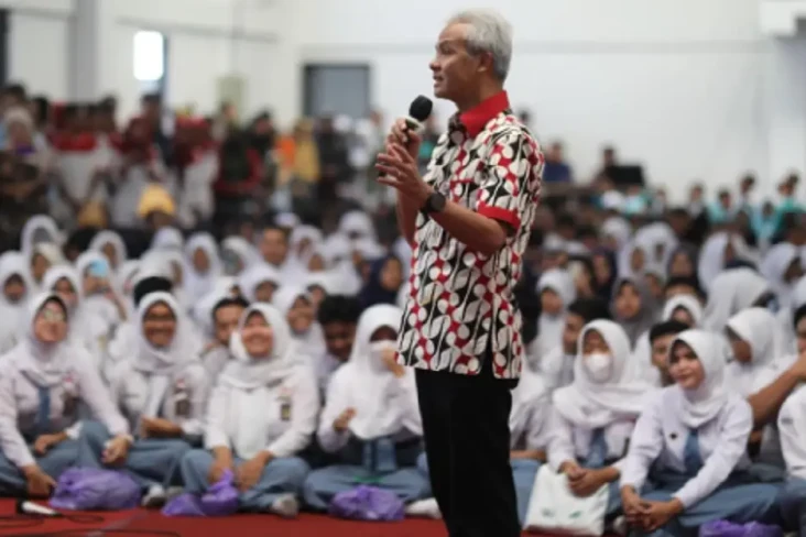 Ganjar Pranowo Siap...