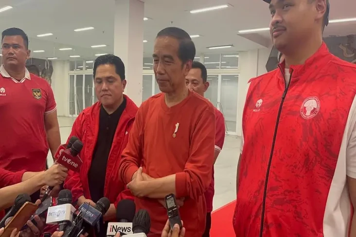 Jokowi Doakan Kesembuhan...