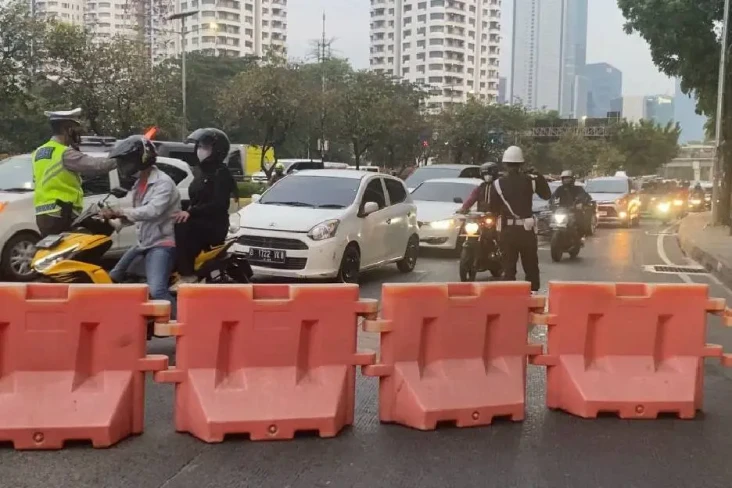 Macet Parah Jelang Laga...
