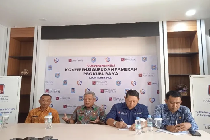 Sukses di Kubu Raya,...