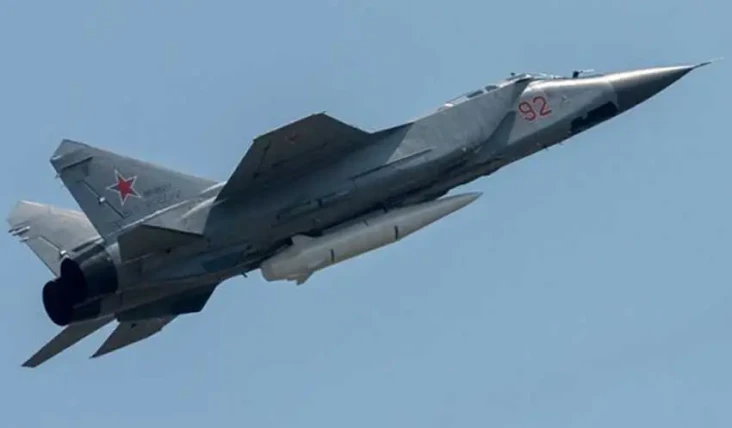 Pesawat Tempur MiG-31...