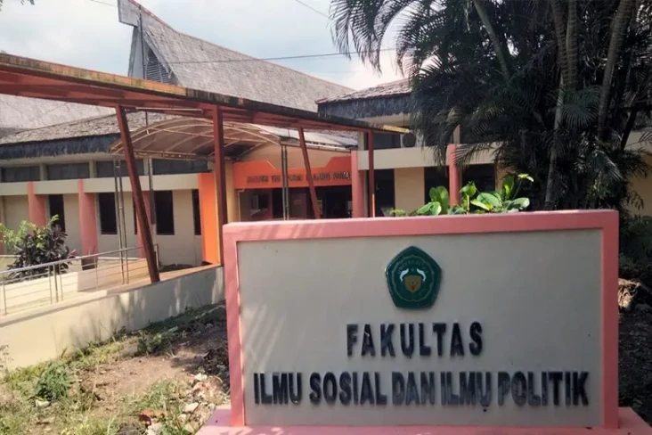Serupa Tapi Tak Sama,...