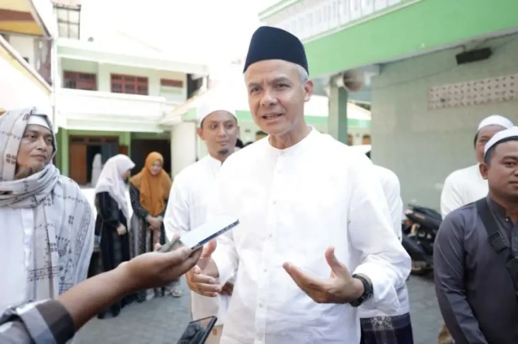 Ganjar Disayangi Rakyat...