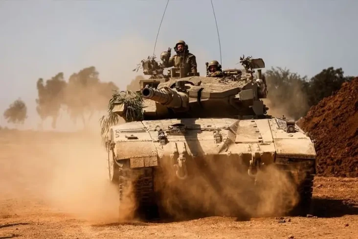 Israel Luncurkan Serangan...
