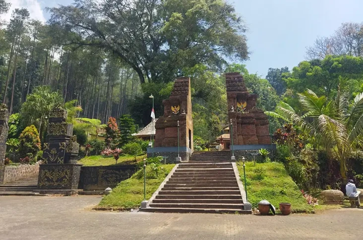 Menikmati Suasana Kedamaian...