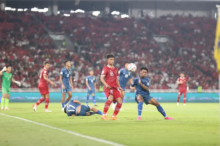 Timnas Indonesia vs...