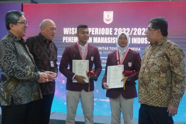 Sambut Elektrifikasi,...