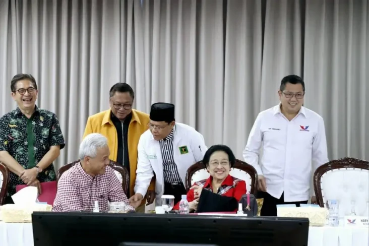 Ketua Umum Partai Pendukung...