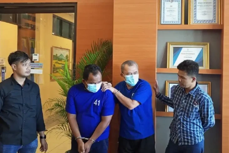 Pecatan Polisi Jadi...