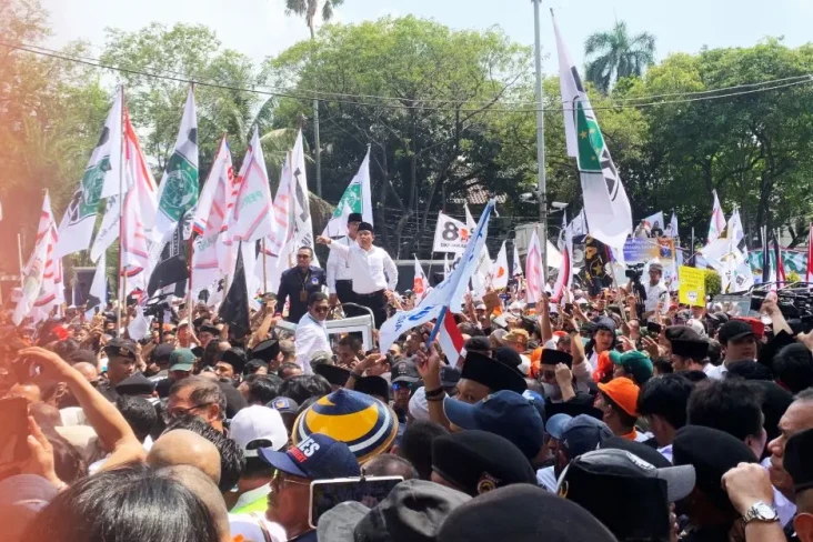 Daftar Capres dan Cawapres,...