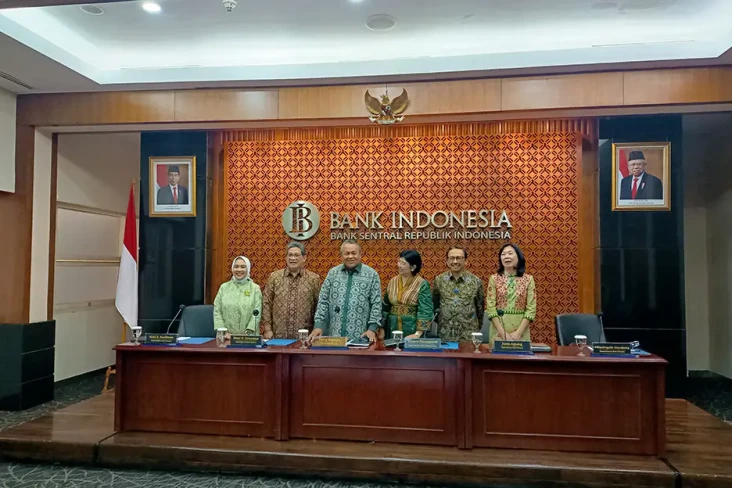 Tok! Suku Bunga Acuan...