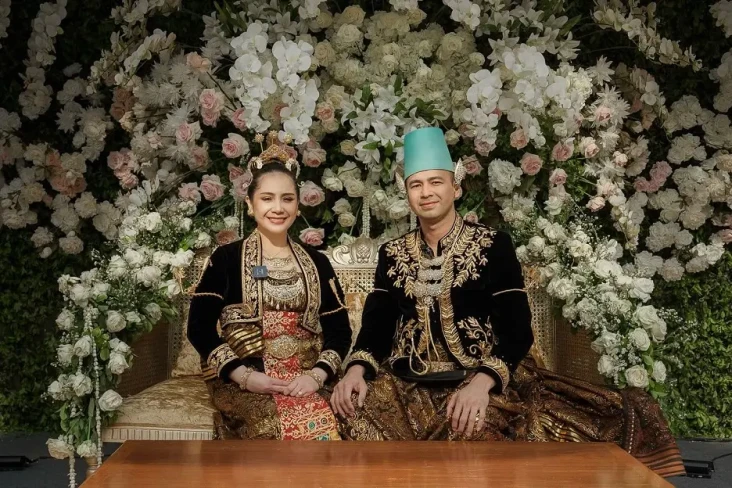 Raffi Ahmad Beri Nagita...
