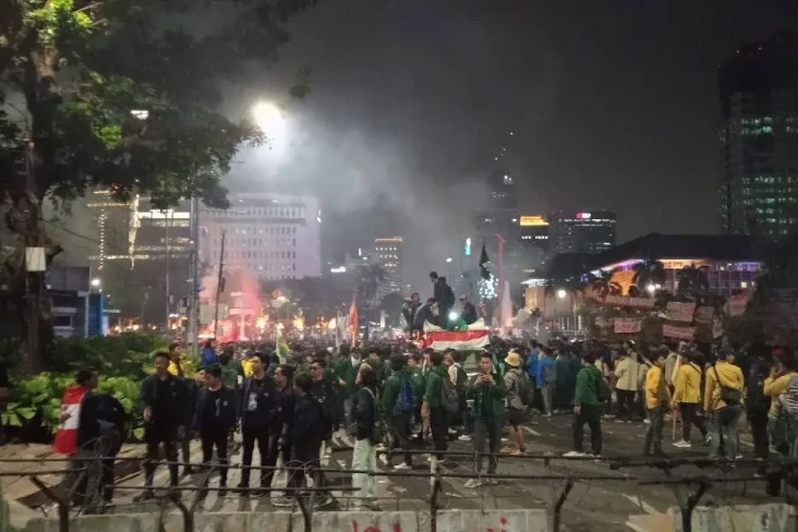 Demo Mahasiswa Tolak...