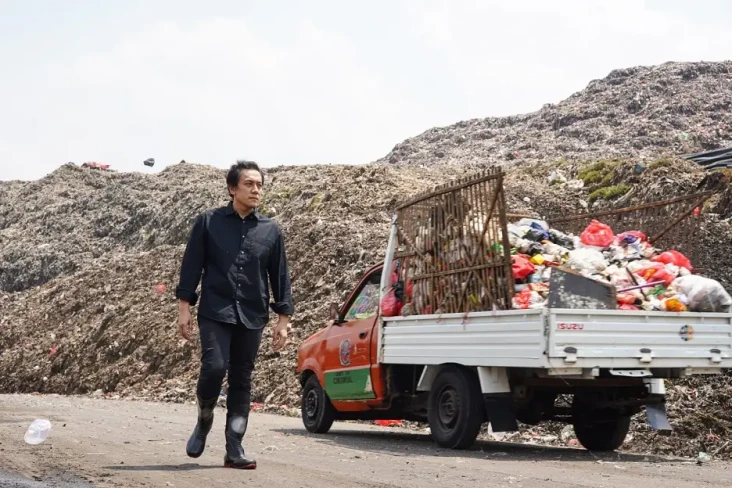 Cek Tumpukan Sampah...
