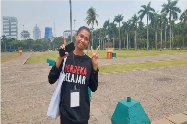 Cerita Christin, Penerima...