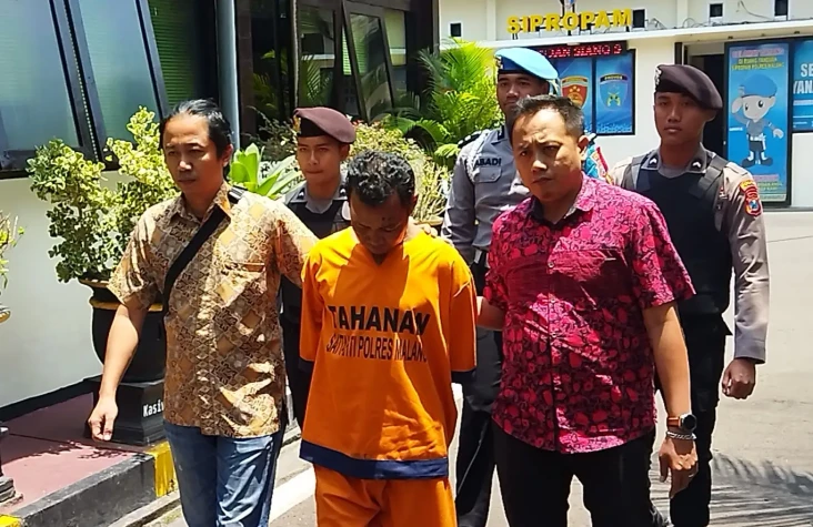 Kronologi Pria di Malang...