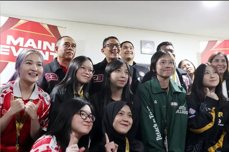 Menpora dan Sandiaga...