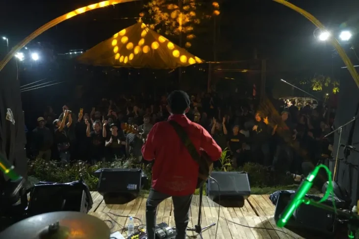 Meriah! Berbagai Komunitas...