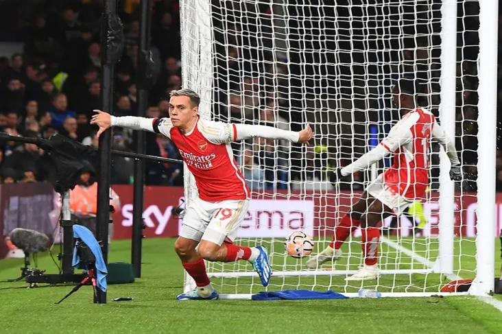 Duh! Blunder Sanchez...