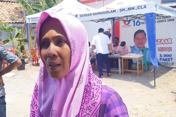 Warga Jaktim Terima...